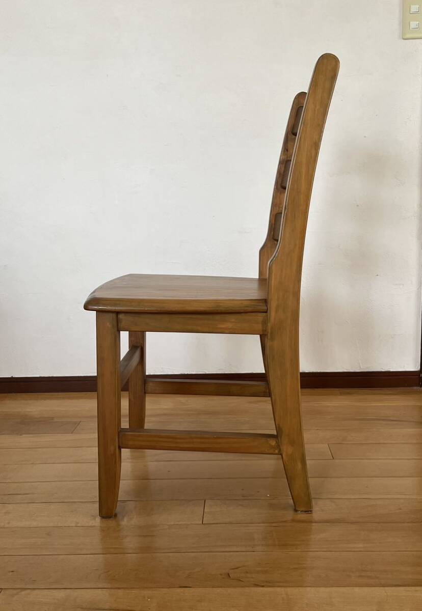 【送料無料】アンティークの木製チェア2脚セット ダイニングチェア 椅子 イス 無垢材 食卓椅子 いす の画像3