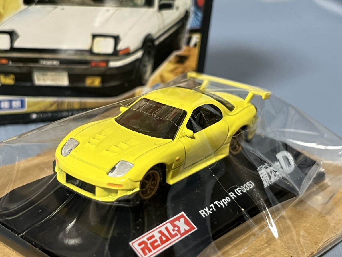 リアルX製　　頭文字D マツダ　RX-7 タイプR (FD3S) 後期型　　　1/72_画像3