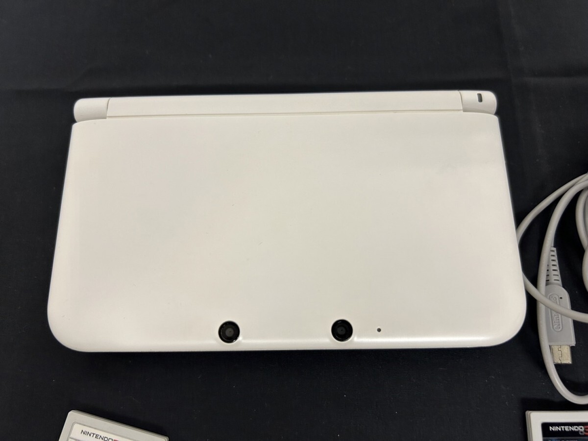 A1　Nintendo　ニンテンドー　SPR-001　3DS LL　ソフト付き　通電確認済み　ゲーム機　ホワイトカラー　現状品_画像5