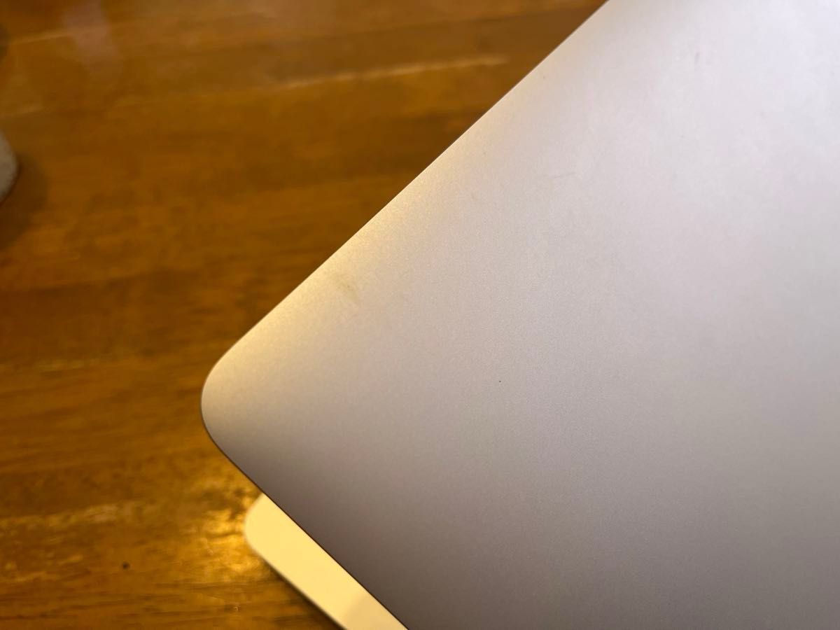 Apple MacBook Air 2020 シルバー M1 4GB SSD256GB 充電器付き 箱/取説