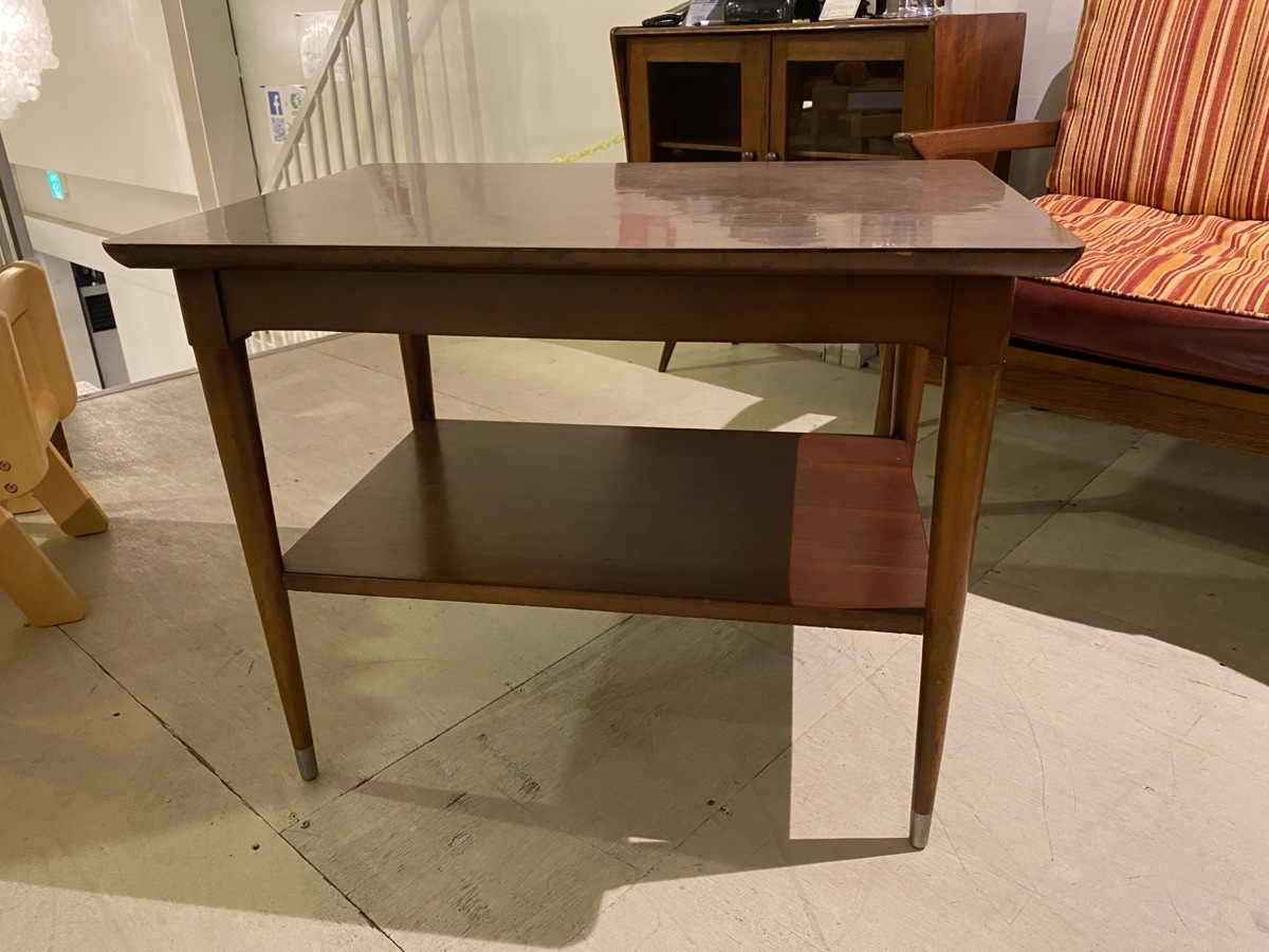 B.P JOHN FURNITURE 60s USヴィンテージ ナイトテーブル テーブル ブラウン リビング家具 中古品