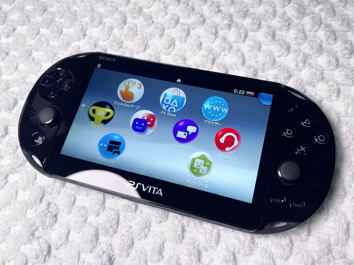 PlayStation Vita 2000 Wi-Fi ブラック 本体 美品