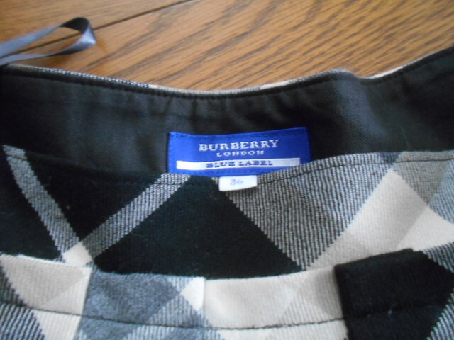 BURBERRY LONDON ブルーレーベル☆本体ウール100%x刺繍ロゴ入り♪チェック地キュートなギャザースカート 36 良品♪の画像5