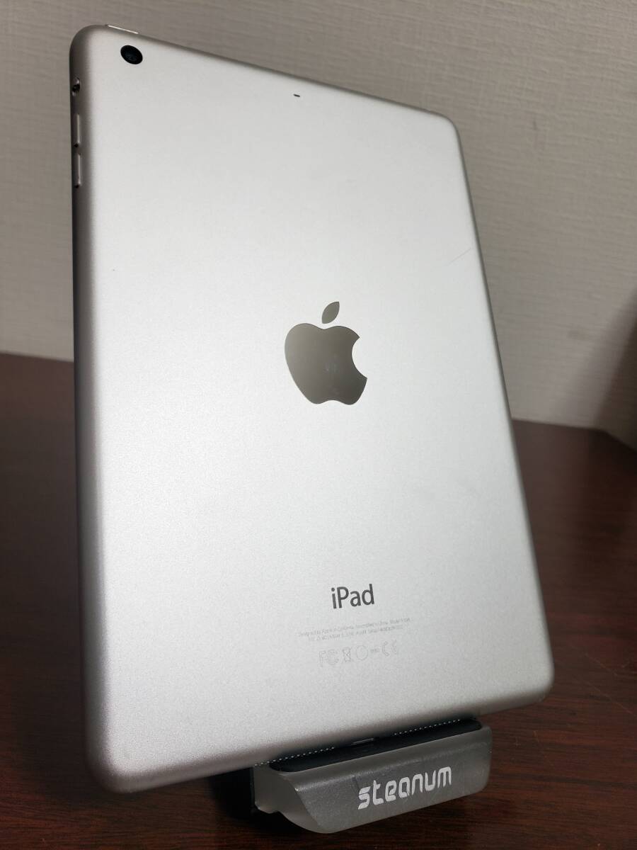 419 iPad mini 第 3 世代, 7.9 inch 16GB★Glod★バッテリー83％ A1599★MGNV2 J/A ★docomo★Apple・タブレットの画像3