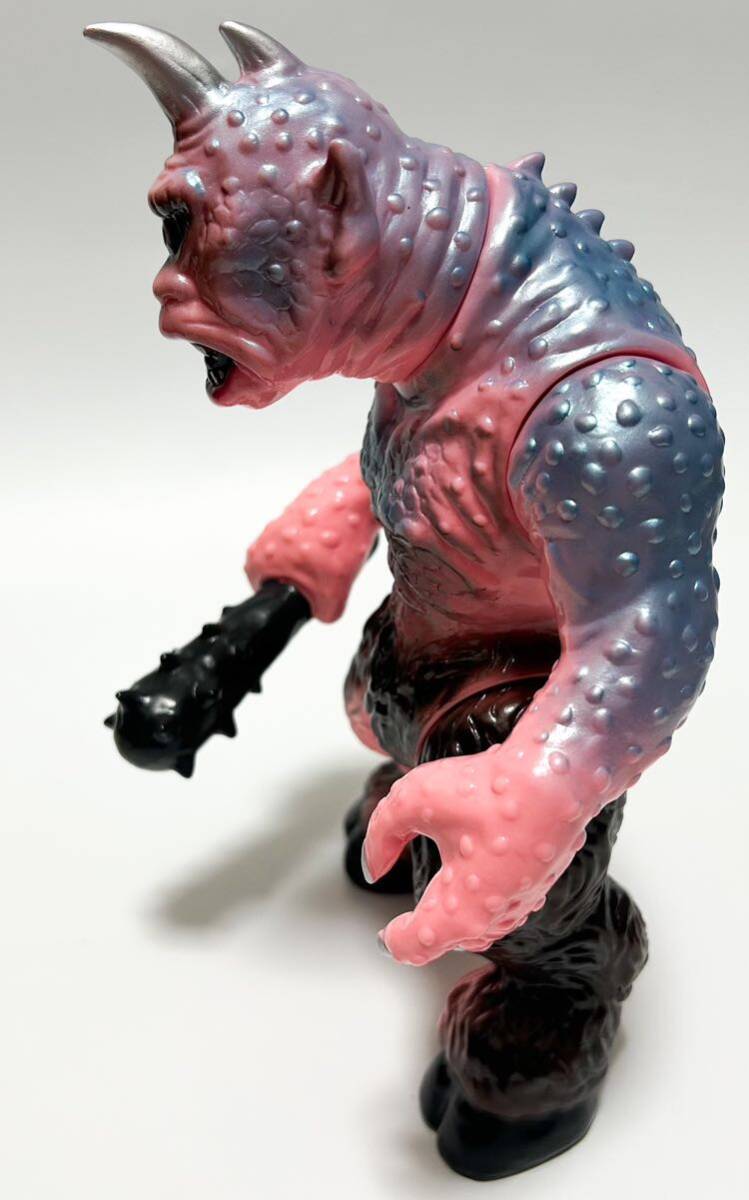 HS. rice field .. place Medicomtoy rhinoceros black ps3 period pink molding HS painting Gorilla .izumonster zollmen sofvi 