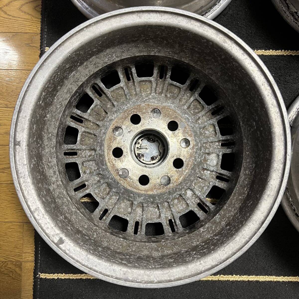 MS110 クラウン 純正 ホイール MS112 GS110 鬼クラ 14X5.5JJ ET27 5H 114.3 4本セット ホイールキャップ付き_画像8