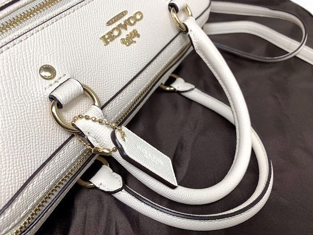 新品同様 送料無料 コーチ COACH ラグジュアリー レザー 新品同様 送料無料 コーチ COACH ラグジュアリー レザー
