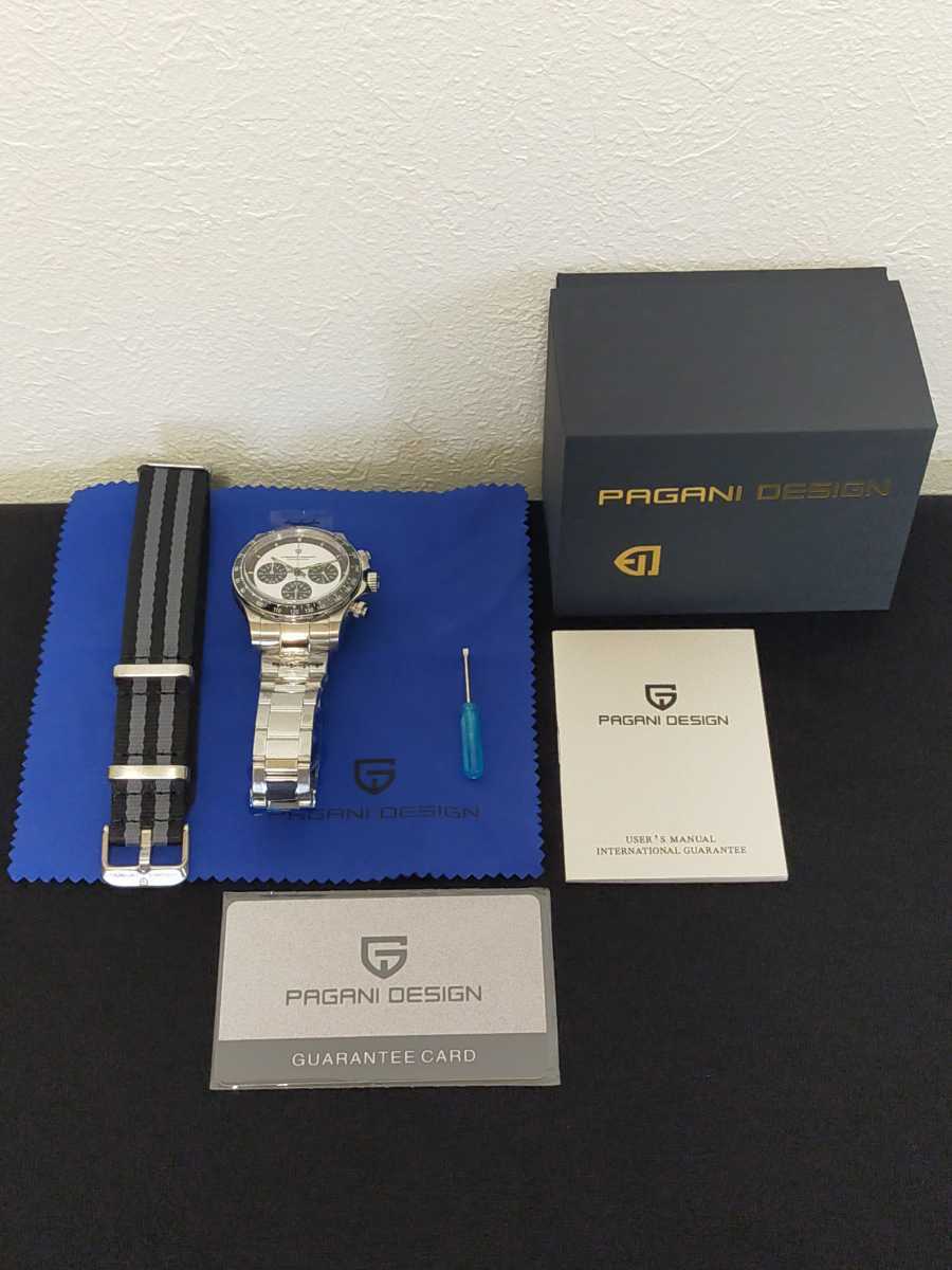 《期間特価6000円引き中!!》正規店購入品!!【vk63クロノ搭載!!新品】 pagani design ポールニューマン 白パンダ 防水100m NATOベルト付き