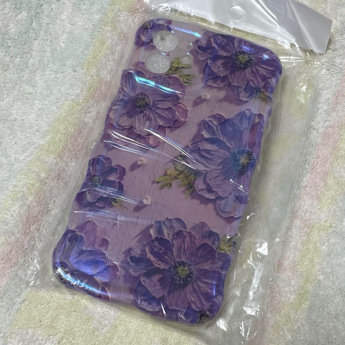 【新品】iPhone12 カバー 花柄
