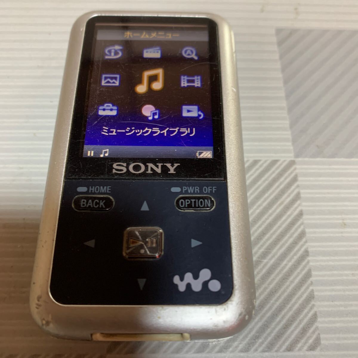 SONY ウォークマン NW-S615F初期化済み 2GB_画像1