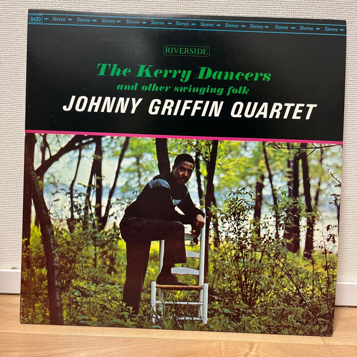LP/JOHNNY GRIFFIN QUARTET/The Kerry Dancers and other swinging folk/RLP-9420/RIVERSIDE_画像1