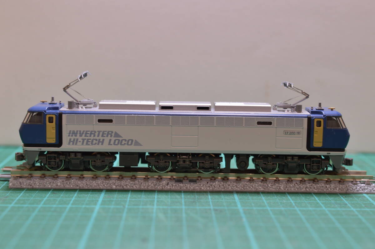 KATO　EF200形電機機関車（3036）中古品　Nゲージ_画像2