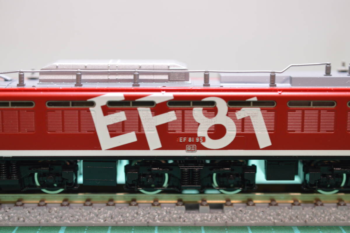 TOMIX　JR EF81形電気機関車（レインボー）（2148）中古品　Nゲージ_画像3