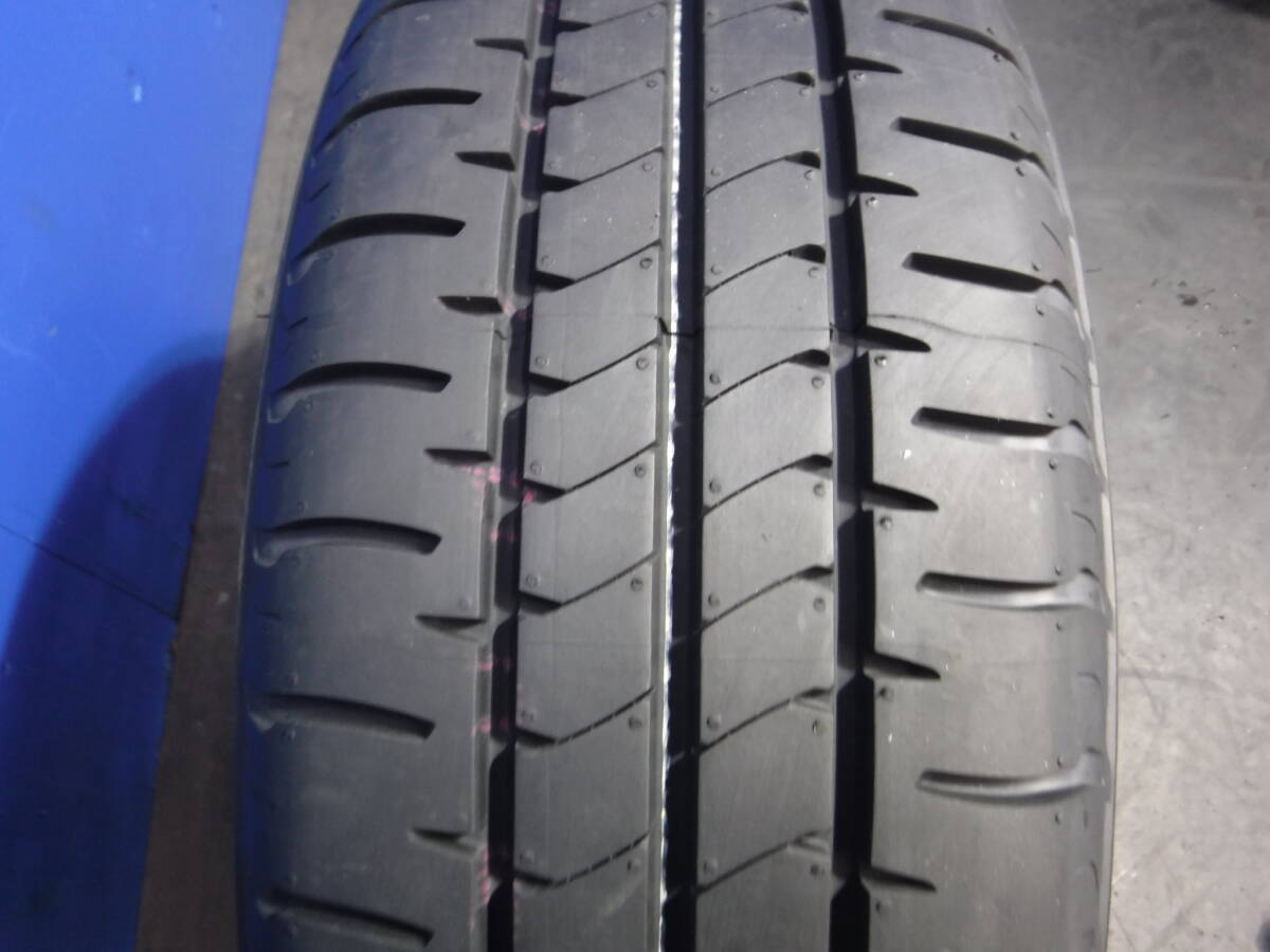 ② スチール タイヤ付 15インチ 1本 5.5J 4穴 100 オフセット不明 2024 185/60R15 BRIDGESTONE NEWNO ※個人宅直接配達1,500円UP※_溝は5mm程度。摩耗や劣化、傷、汚れ等は有