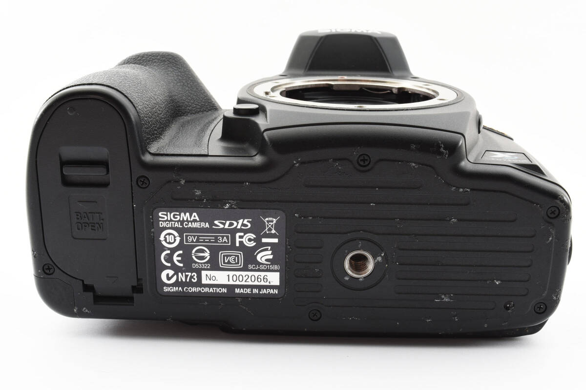 Yahoo!オークション - 【並級】 シグマ SIGMA SD15 ボディ Yahoo!オークション - 【並級】 シグマ SIGMA SD15 ボディ