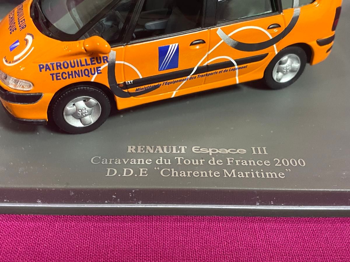 【UNIVERSAL HOBBIES】ルノーRENAULT ESPACE III ツールドフランス 2000 1/43