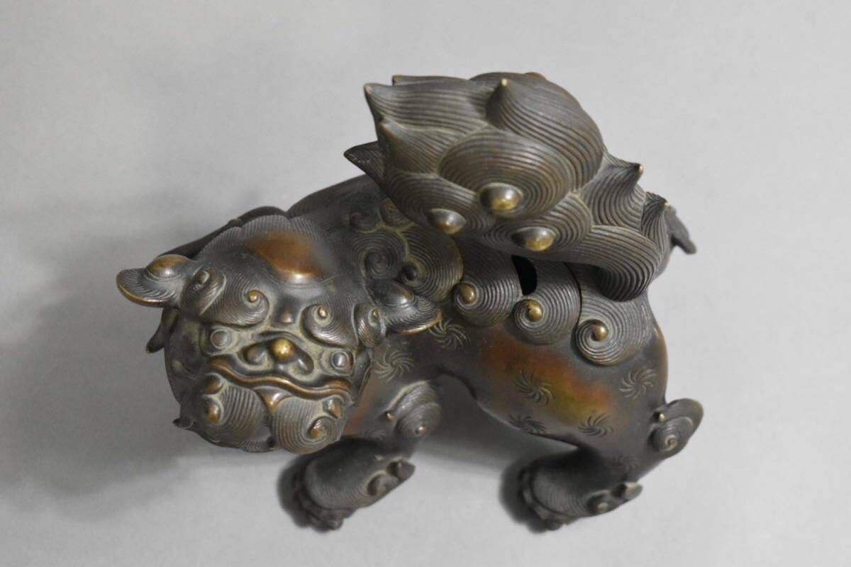 【英】A520 時代 古銅獅子香炉 中国美術 朝鮮 香道具 香爐 銅製 銅器 骨董品 美術品 古美術 時代品 古玩_画像3
