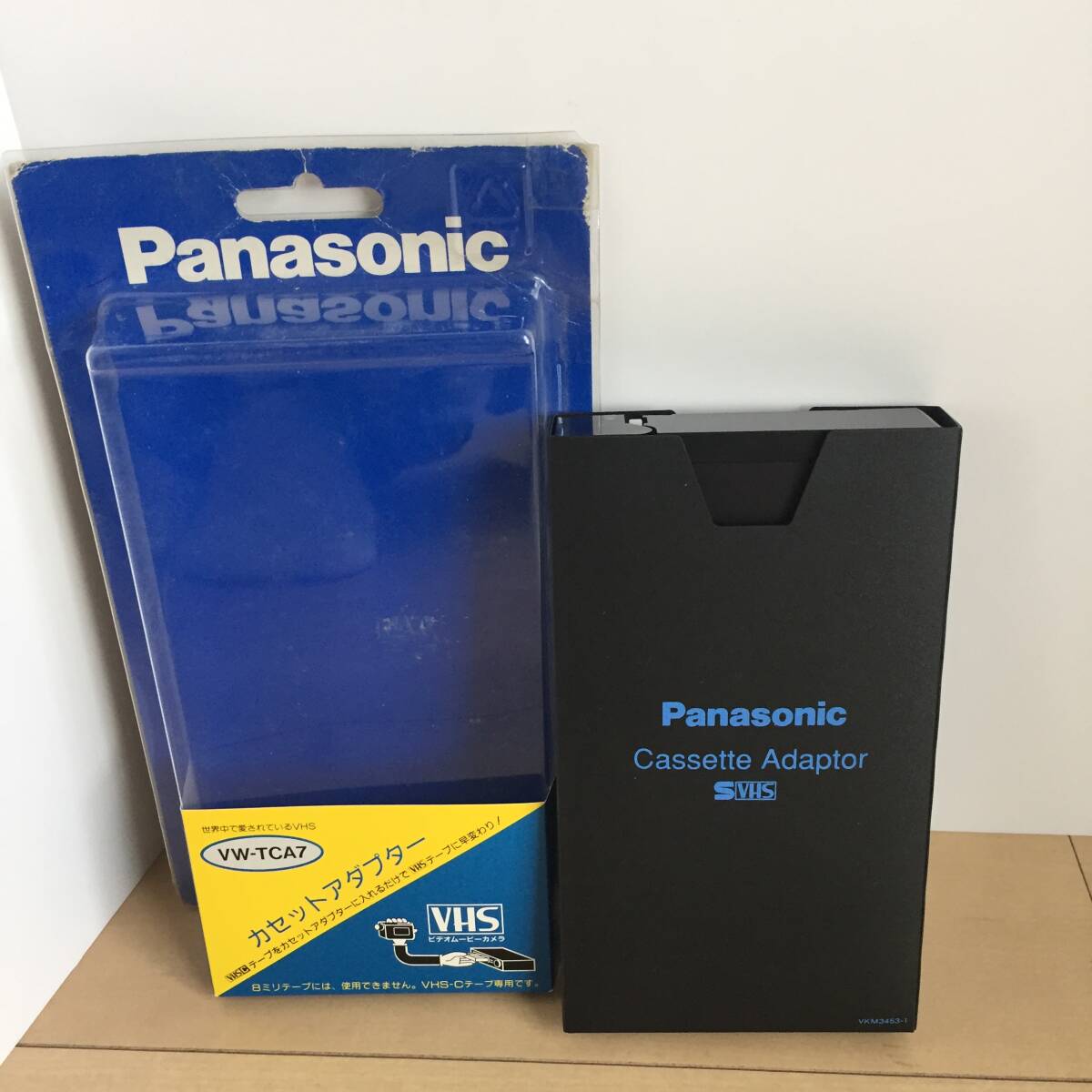 中古品 カセットアダプター VW-TCA7 Panasonic パナソニック Cassette Adaptor VHS ビデオ 松下電器 昭和レトロ 希少 映像機器 の画像1