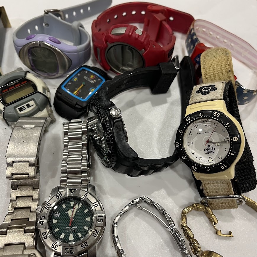 ★時計★　まとめて62点　カシオ・シチズン・セイコー・ALBA・GUESS・TIMEX・キャラクター他　メンズレディース　ジャンク_画像5