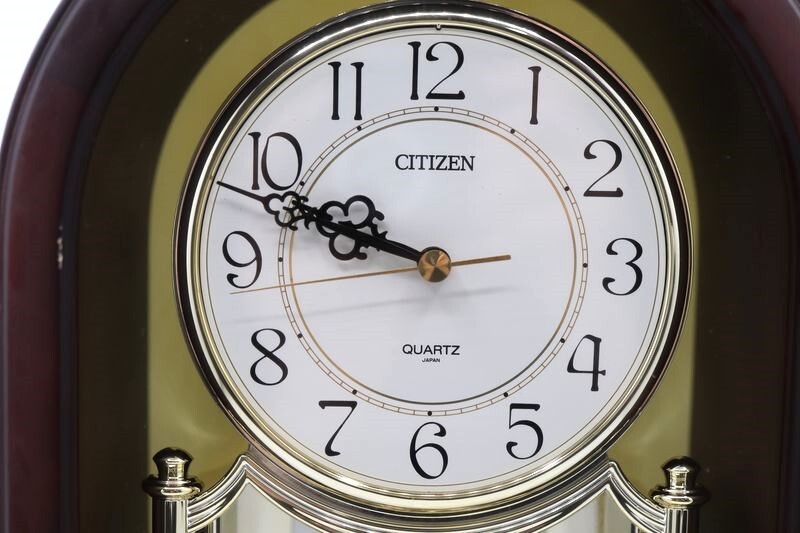 CITIZEN シチズン 置時計 回転 昭和 レトロ クォーツ/電池 ジャンク インテリアの画像3