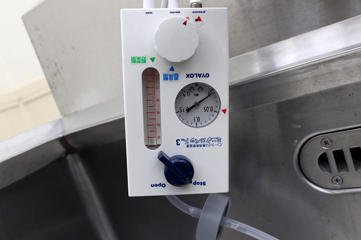 超美品!2槽 シンク 流し 2口 混合水栓 蛇口付 店舗厨房業務用お 超美品!2槽 シンク 流し 2口 混合水栓 蛇口付 店舗厨房業務用お