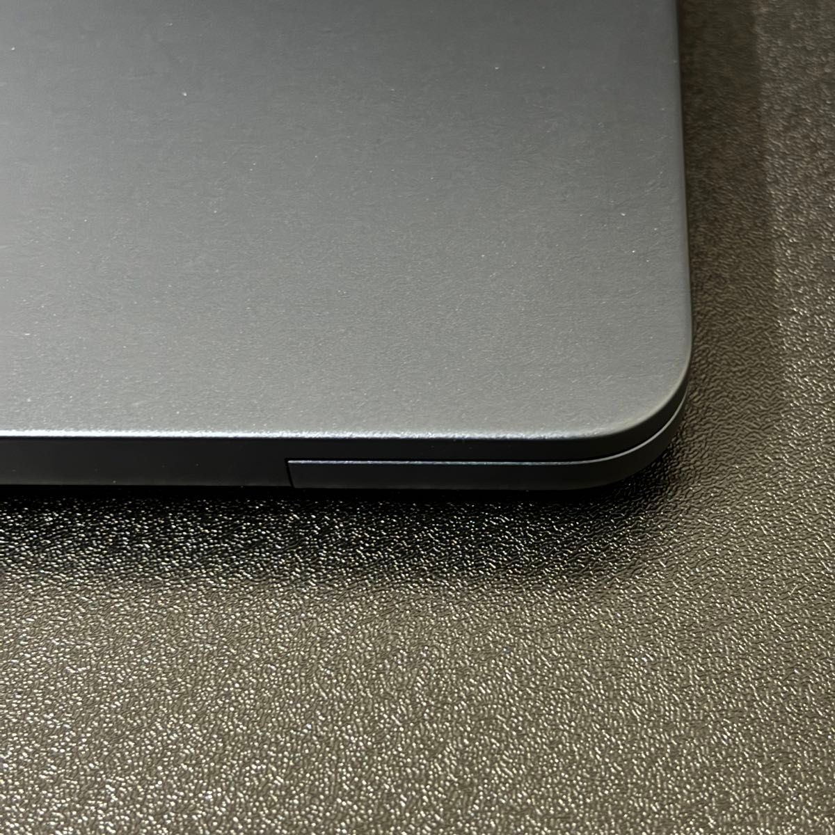 最終値下げ MacBook Air ミッドナイト M2 15インチ MQKW3J/A 最終値下げ MacBook Air ミッドナイト M2 15インチ MQKW3J/A