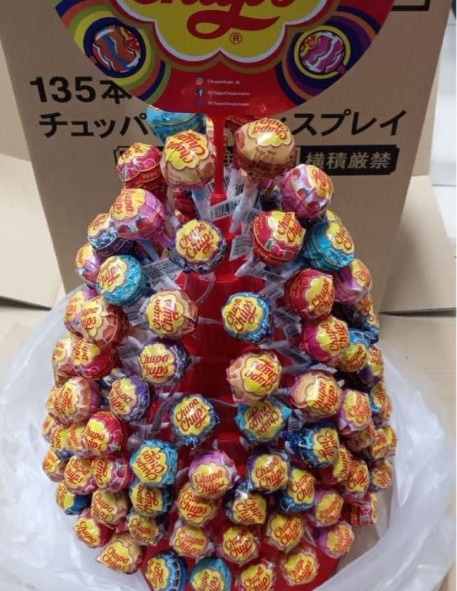 チュッパチャプスツリー チュッパチャプスタワー 135本入 チュッパチャプスツリー チュッパチャプスタワー 135本入