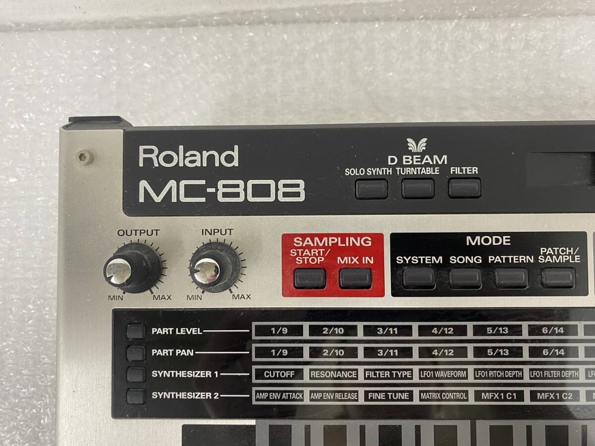 PA018760(034)-429/KK0【名古屋】Roland ローランド MODEL MC-808 sampling groovebox _画像3