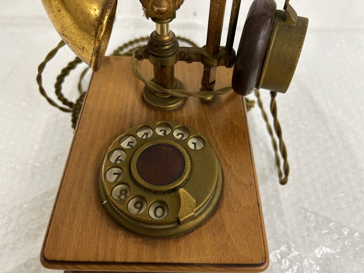 JA015124(041)-641/YM0[ Nagoya ]Telcel Montecarloteru cell Monte Carlo TW-01 dial telephone machine 