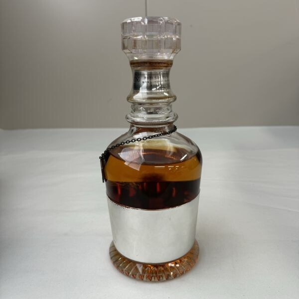 B858(041)-148/HK4000【千葉県内のみ発送】　酒　NIKKA WHISKY　FORTUNE'80　ニッカウイスキー　フォーチュン 80　43％760ml　箱付き_画像3