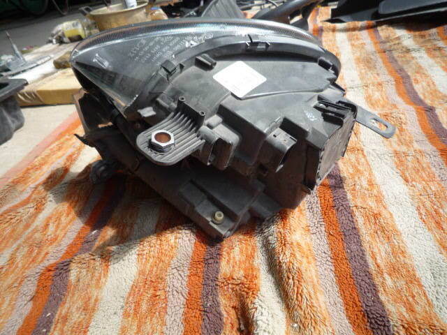 (R60 ミニ クーパーSD) HID 右 ヘッドライト Assy (クロスオーバー ZB20 限定車 サンライト) 9808258 -05 / バラスト & バーナー 付き_画像3