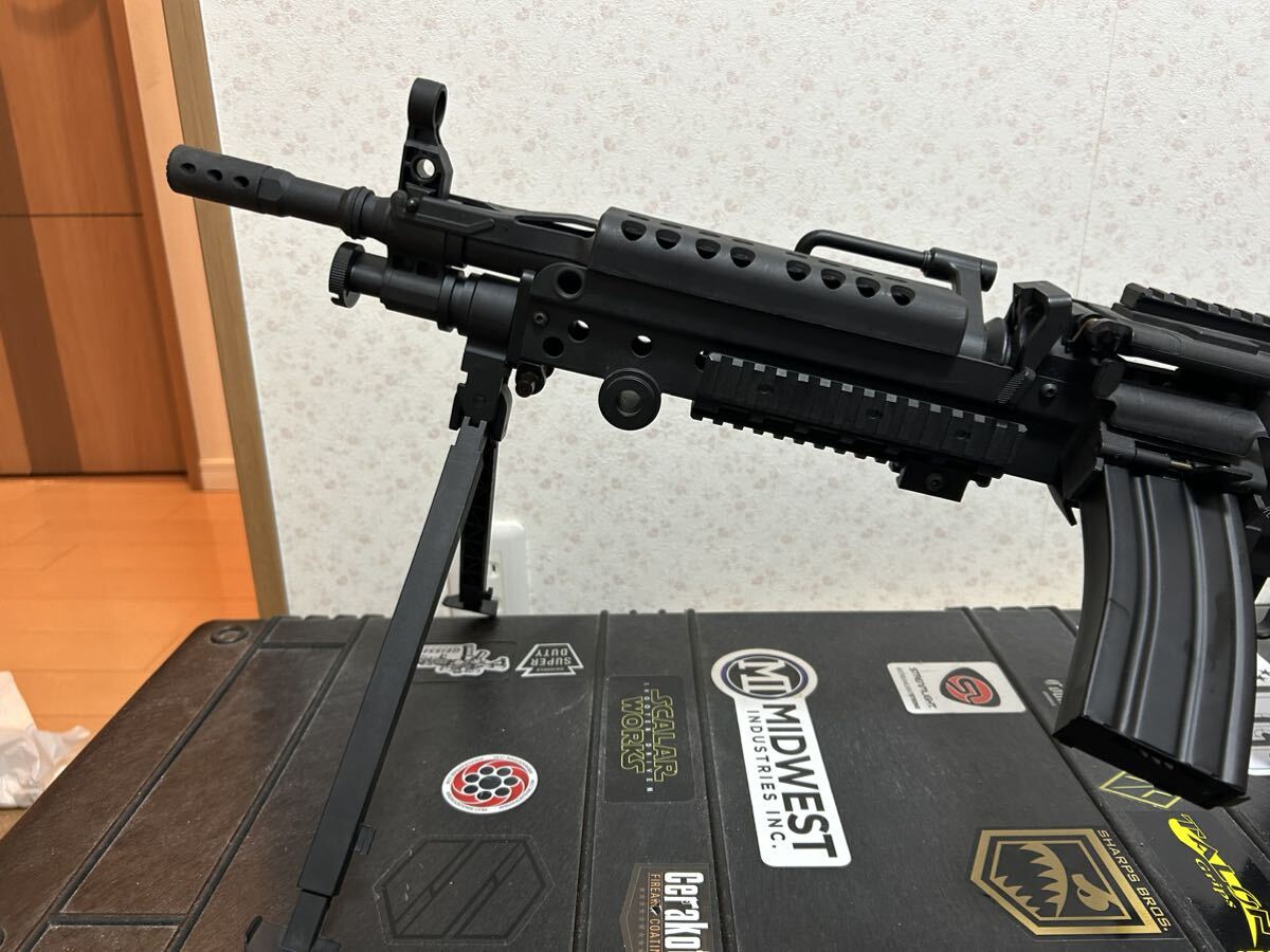 S&T製 MINIMI m249電動ガン 動作確認済み バッテリー付属（東京マルイ 次世代電動ガン ライトマシンガン LMG サバゲー　ARES G&G 41PX 米軍_画像5