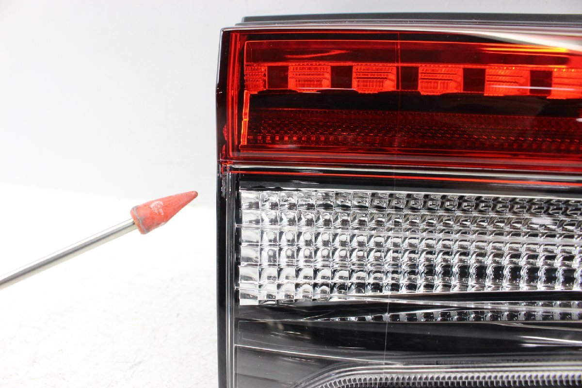 レンズ磨き品　RAV4　MXAA54　LED　テール フィニッシャー　左　左側　イチコ　42-98　81590-42121　打刻R3　312003_画像4