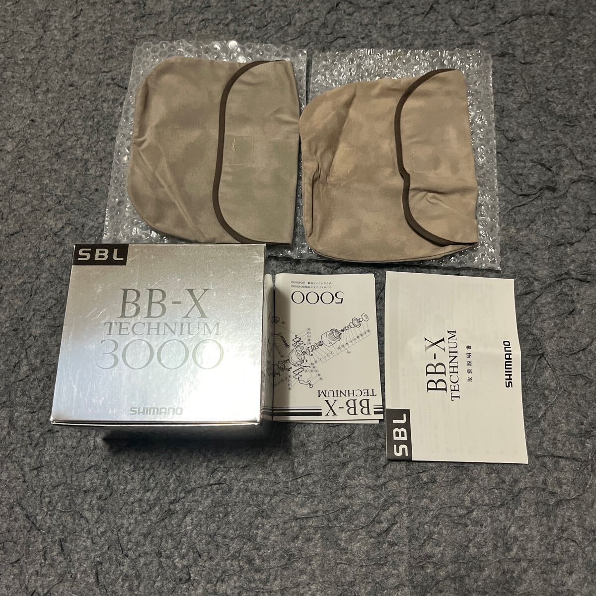 ◇稀少品◇シマノ 93'BB-Xテクニウム3000(SC43) ◇純正箱/取説/パーツリスト/未使用品の純正袋×2枚のセット販売のみ_出品内容です。