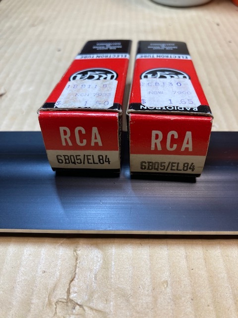 RCA 6BQ5/EL84 出力管 同一ロット RCA真空管　ヴィンテージ管 2本セットです。(ペアチューブ) B_画像2