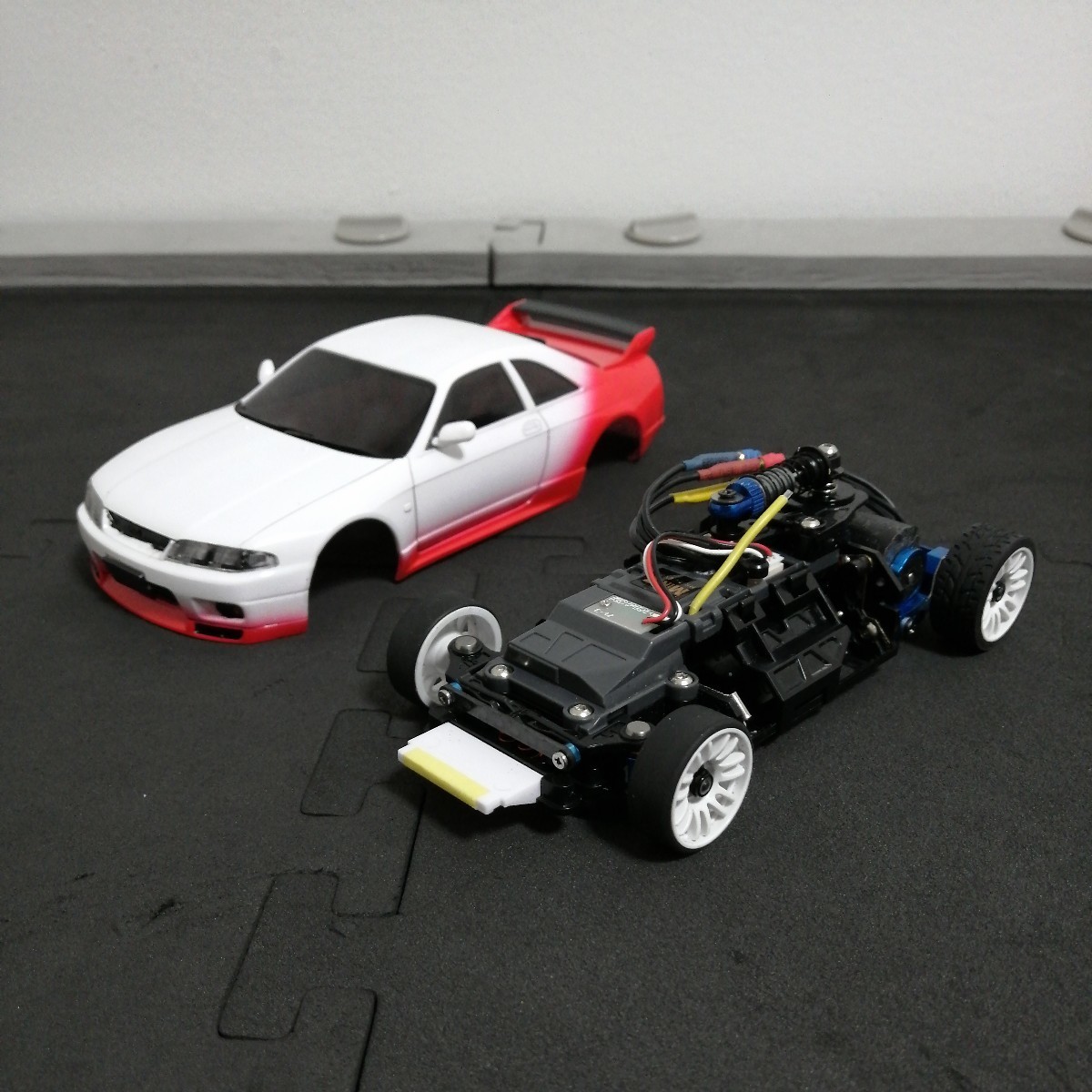 Yahoo!オークション - 京商ミニッツMR-03EVO/04シャーシ仕様 Yahoo!オークション - 京商ミニッツMR-03EVO/04シャーシ仕様