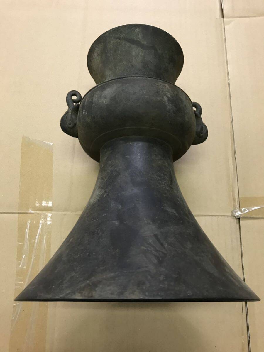 TS0412 時代物　唐物　銅製花瓶　双耳花入　中国美術　仏像　銅工芸_画像4