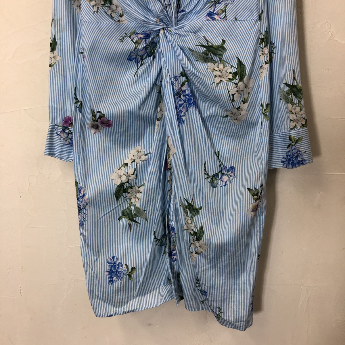 F2410-T◆ZARA シャツワンピース ロングスリーブ ストライプ 花柄 ステッチ◆sizeXS ブルー レディース トップス コットン100_画像4