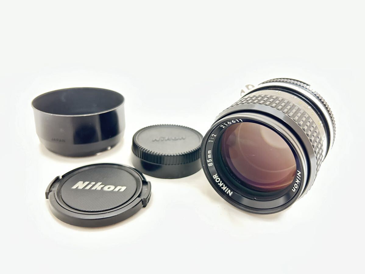Nikon ニコン Ai NIKKOR 85mm F2 単焦点マニュアルレンズ #45の画像1