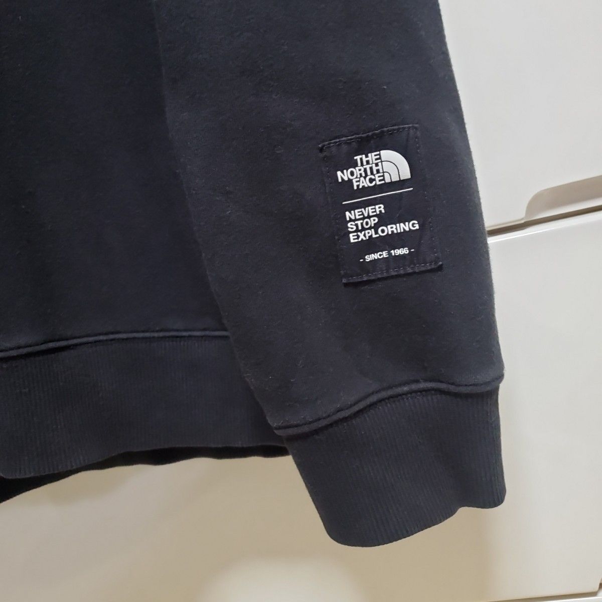 THE NORTH FACE エッセンシャル スウェット プルオーバー 刺繍ロゴ