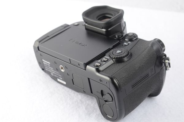 ■美品■ パナソニック Panasonic LUMIX DC-G9 ボディ 【元箱・おまけ付き】　#602-033-0222_画像6