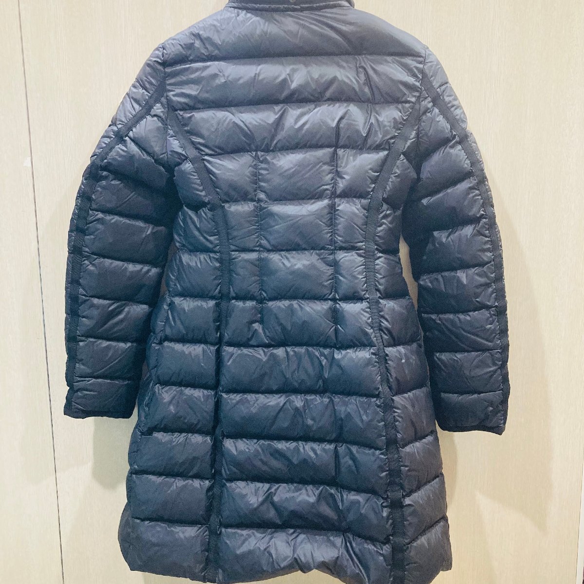 【76】モンクレール MONCLER B20934990015 53048 HERMIFUR エルミファー ダウンコート ダウンジャケット ブラック 黒 レディース_画像9