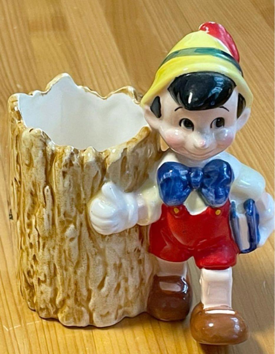 東京ディズニーランド開園初期のピノキオ 陶器製ペン立て 置物 東京ディズニーランド開園初期のピノキオ 陶器製ペン立て 置物