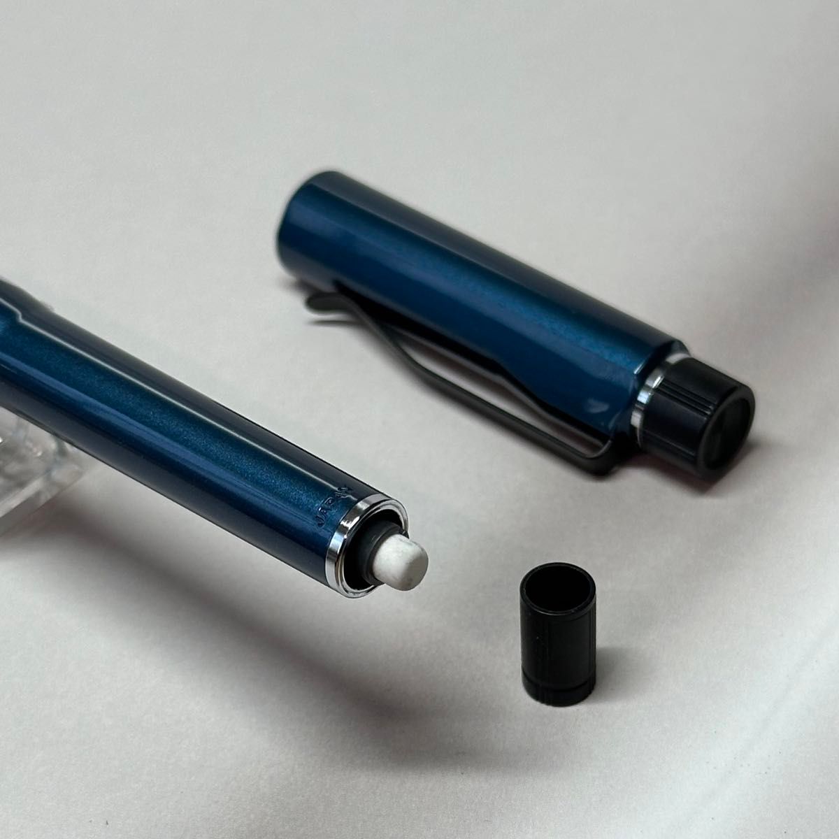 三菱鉛筆 クルトガダイブ (アビスブルー) 0 5mm M550001PA 33 三菱鉛筆 クルトガダイブ (アビスブルー) 0 5mm M550001PA 33