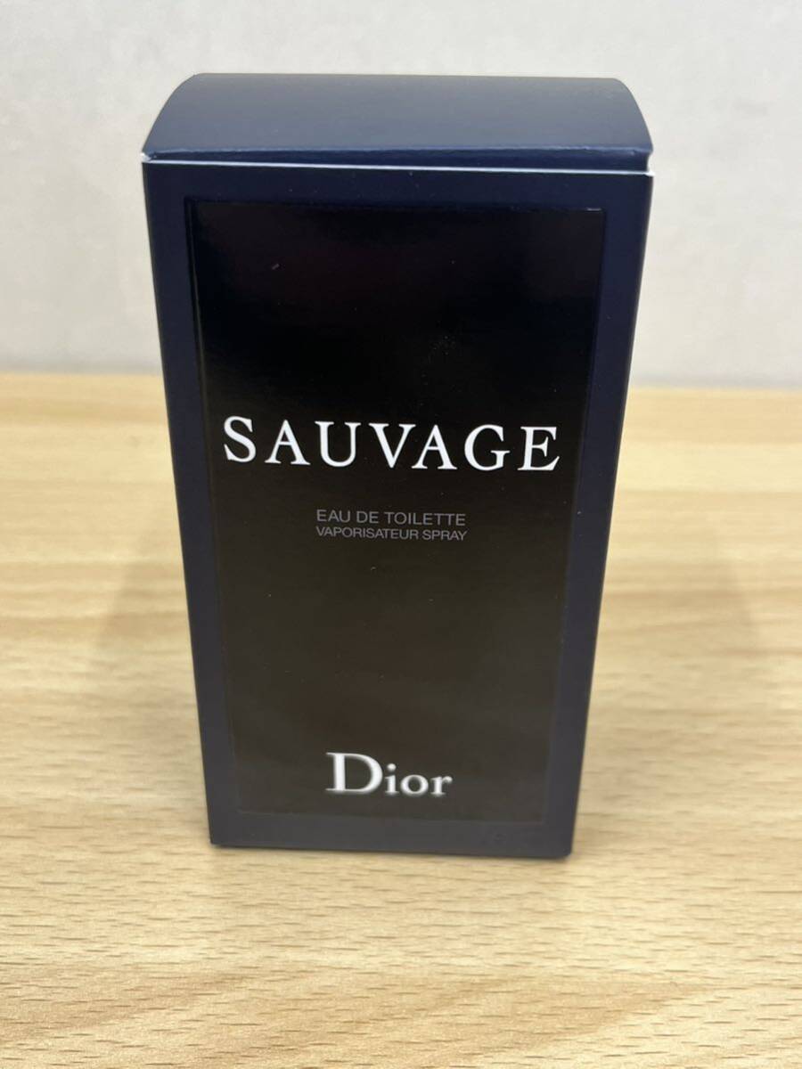 H Dior sova-juSAUVAGEo-duto трещина духи осталось количество 8 сломан и больше 60ml ChristianDior с коробкой текущее состояние товар 