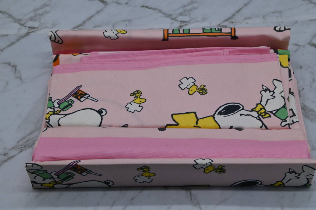 ** Snoopy tablecloth / dining Cross 133cm×177cm cotton 100% made in Japan unused storage goods 