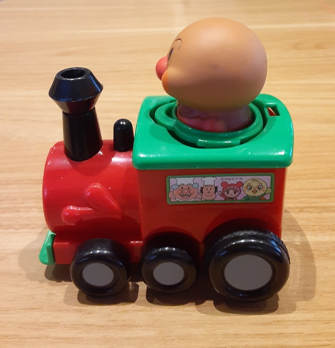 それいけ アンパンマン 機関車 プッシュゼンマイ ミニカー SLマン おもちゃ 子供 幼児 の画像7
