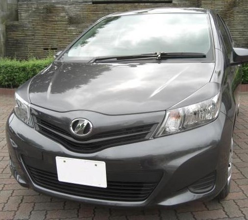 ヴィッツ NSP130,135/NCP130,131,135 H22年12月～H26年3月 TOYOTA VITZ アイライン 左右セット 未塗装 新品(NO.275)_イメージ画像です。塗装無しです。