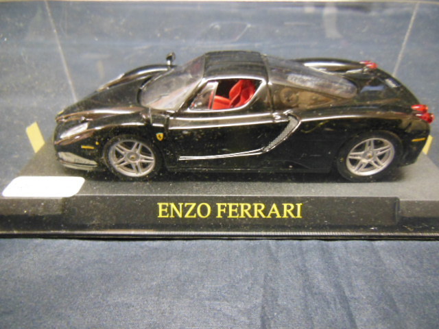 フェラーリ・ミニカー 1/43・OBJET DE COLLECTION・ビンテージ / ENZO FERRARI 2002年_画像3
