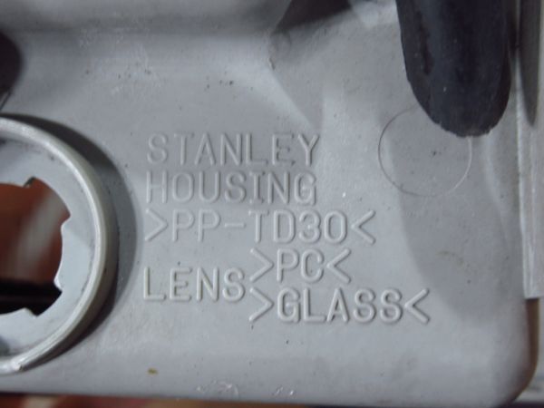 三菱CN9AランサーエボリューションⅣ純正 ヘッドライト左右セット スタンレーSTANLEY 001-7507 ランエボ4_画像9